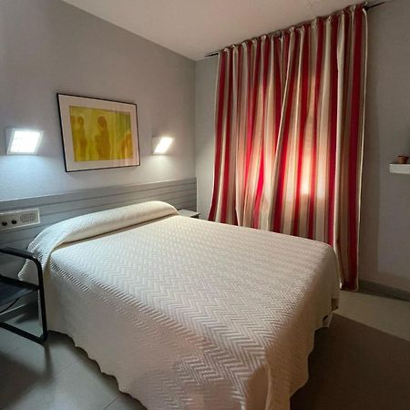 Hotel Fidalgo Calamocha Bagian luar foto