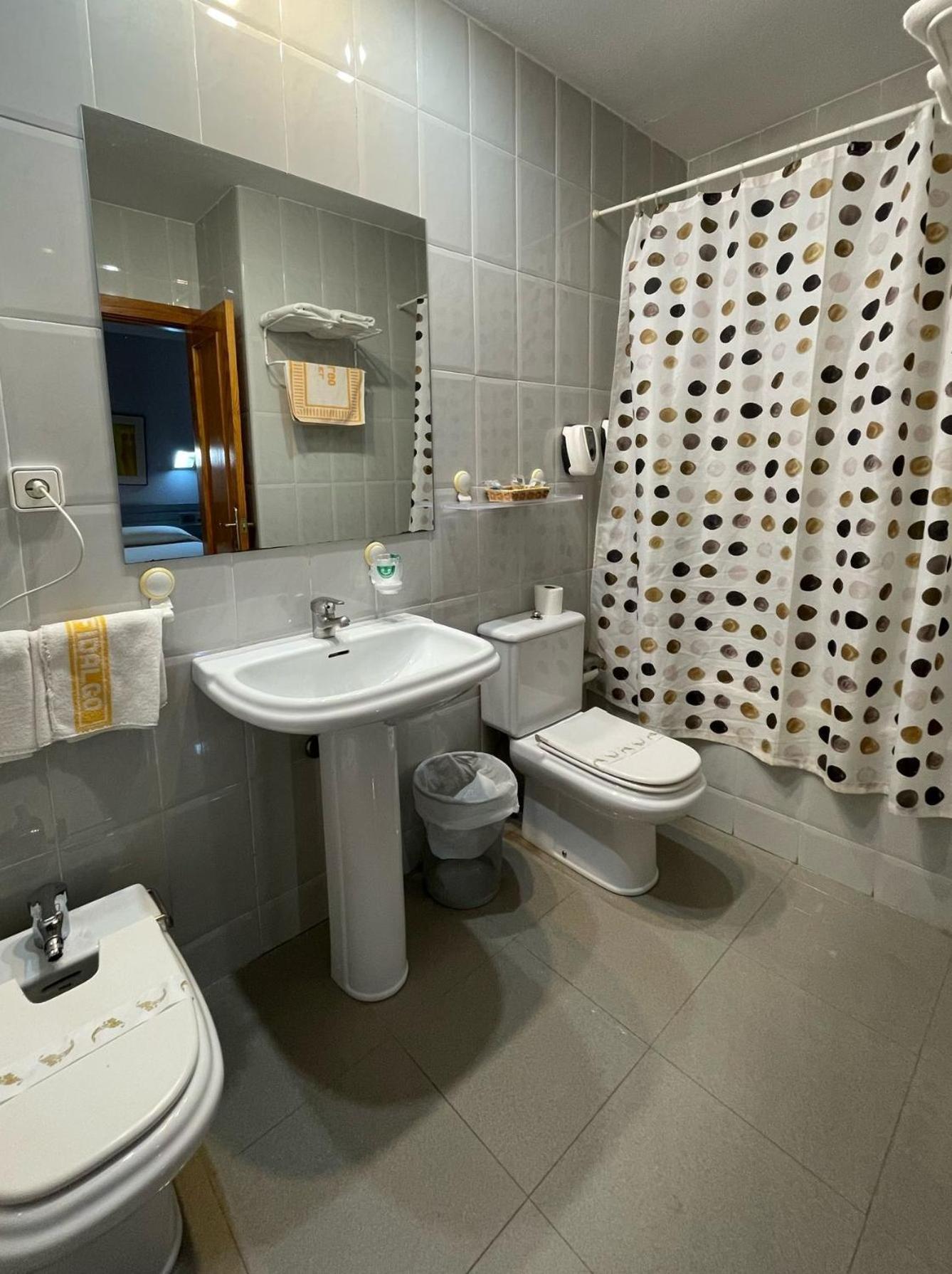 Hotel Fidalgo Calamocha Bagian luar foto