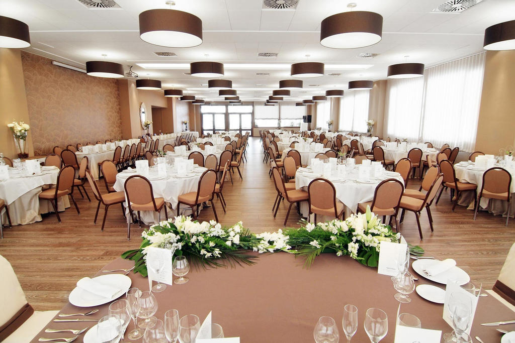 Hotel Fidalgo Calamocha Bagian luar foto