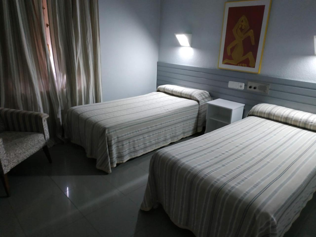 Hotel Fidalgo Calamocha Bagian luar foto